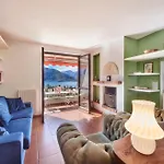 Claudias Flat With View And Pool *
