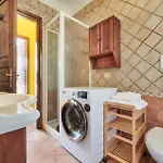 Claudias Flat With View And Pool * Lierna
