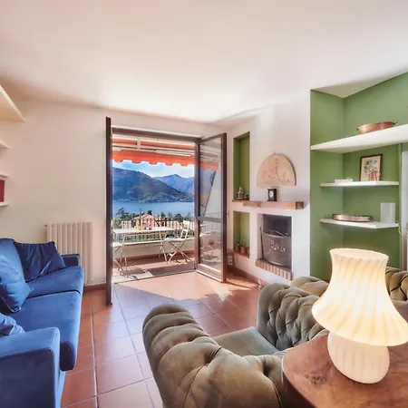 Claudias Flat With View And Pool *