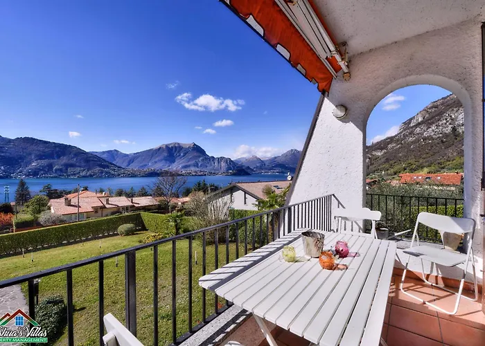 Claudias Flat With View And Pool *