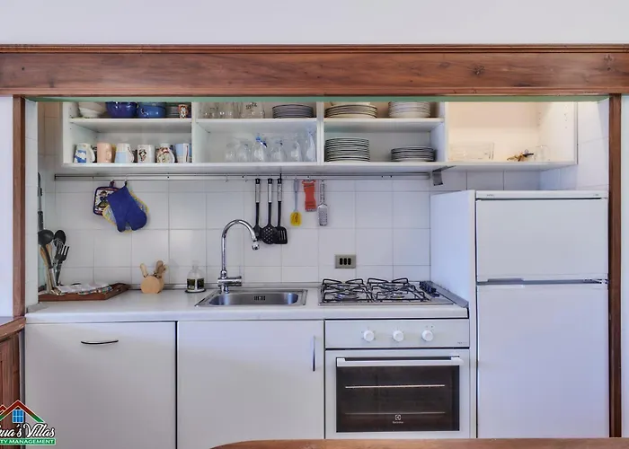 Claudias Flat With View And Pool Lierna