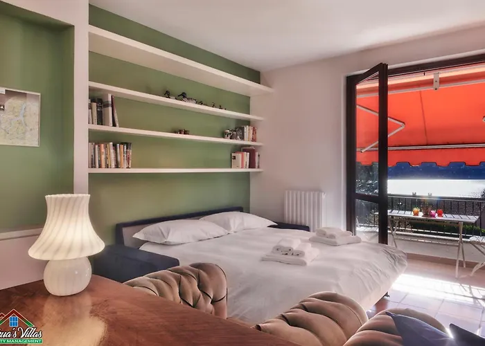 Claudias Flat With View And Pool