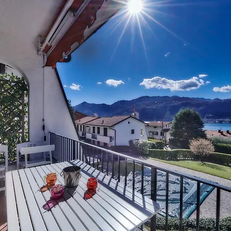 Claudias Flat With View And Pool