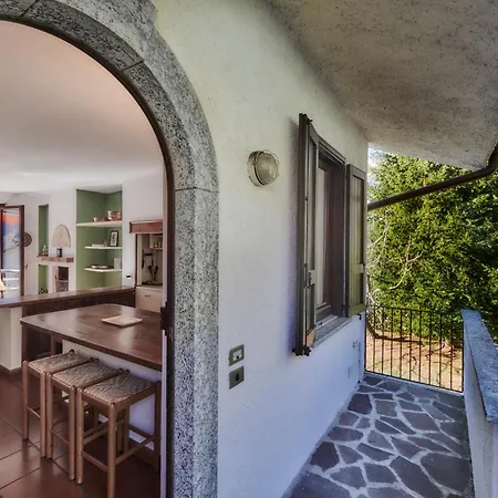 Claudias Flat With View And Pool דירה *