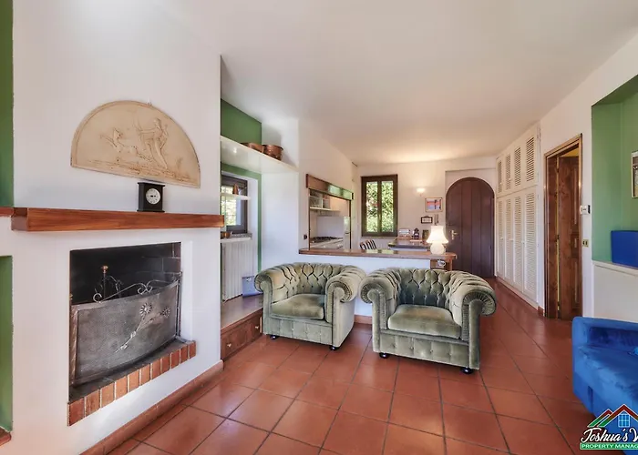 Claudias Flat With View And Pool ליירנה